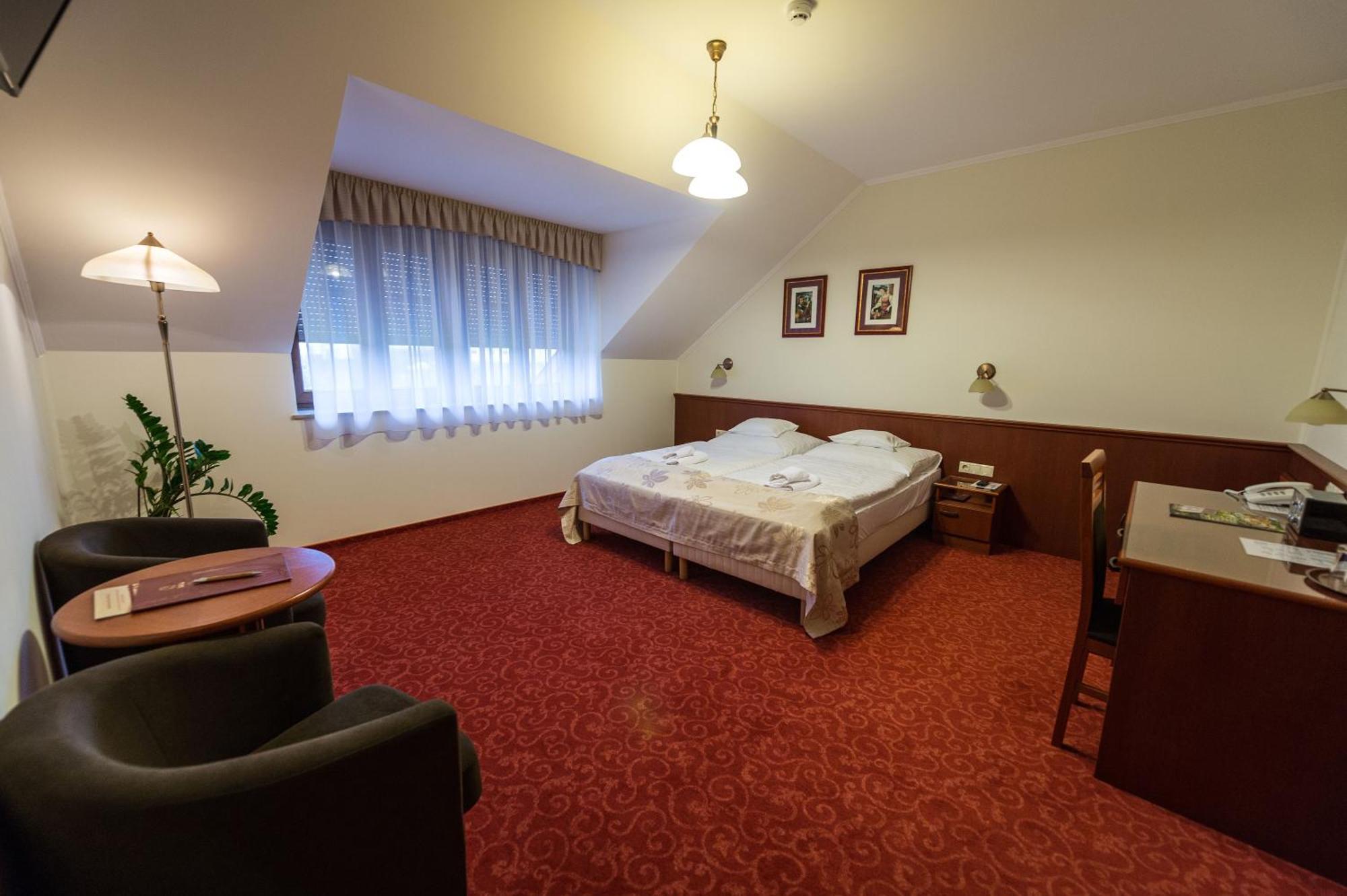 Bock Hotel Ermitage فيلاني المظهر الخارجي الصورة